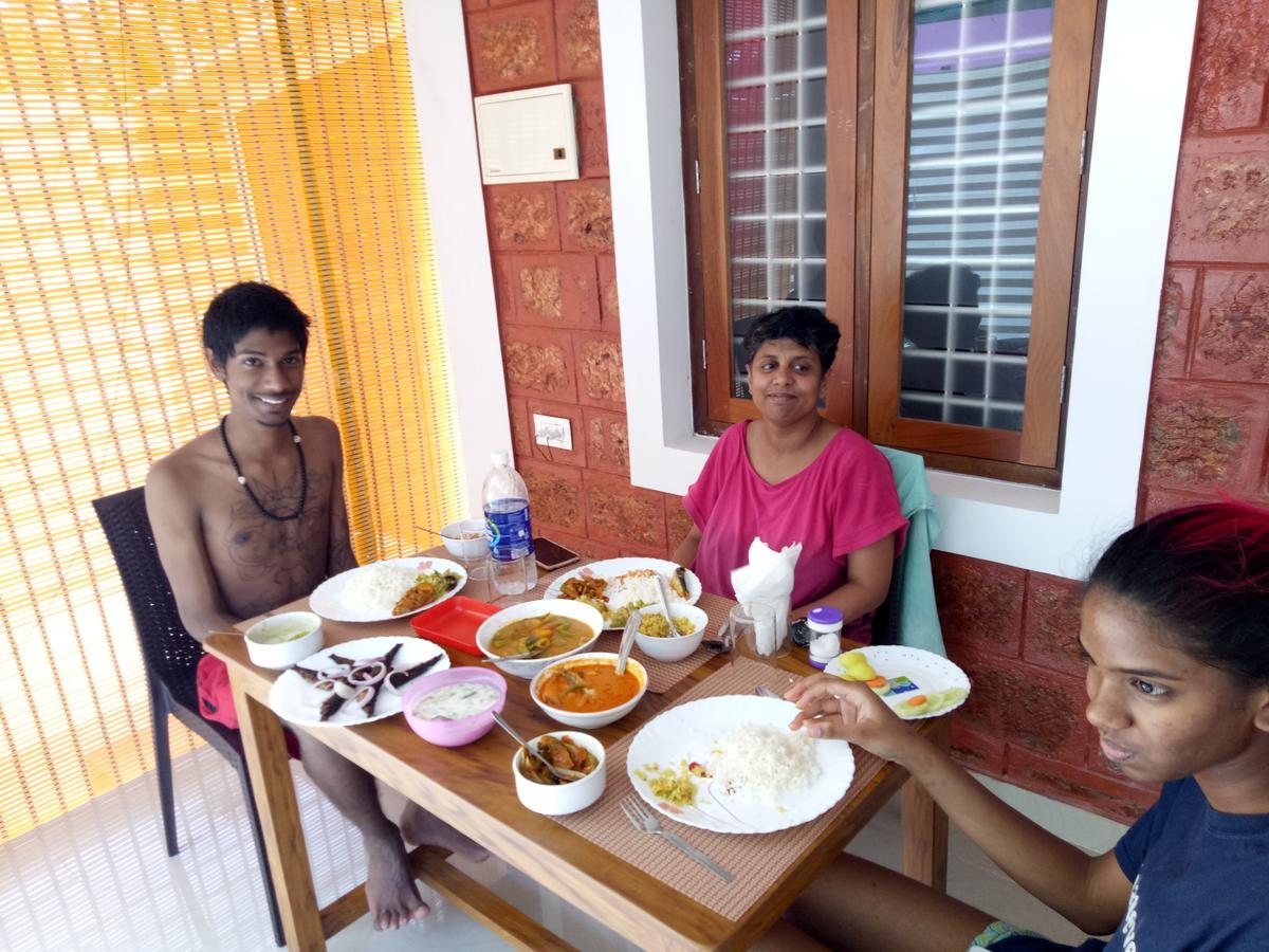 Agape Marari Apartment Mararikulam Luaran gambar